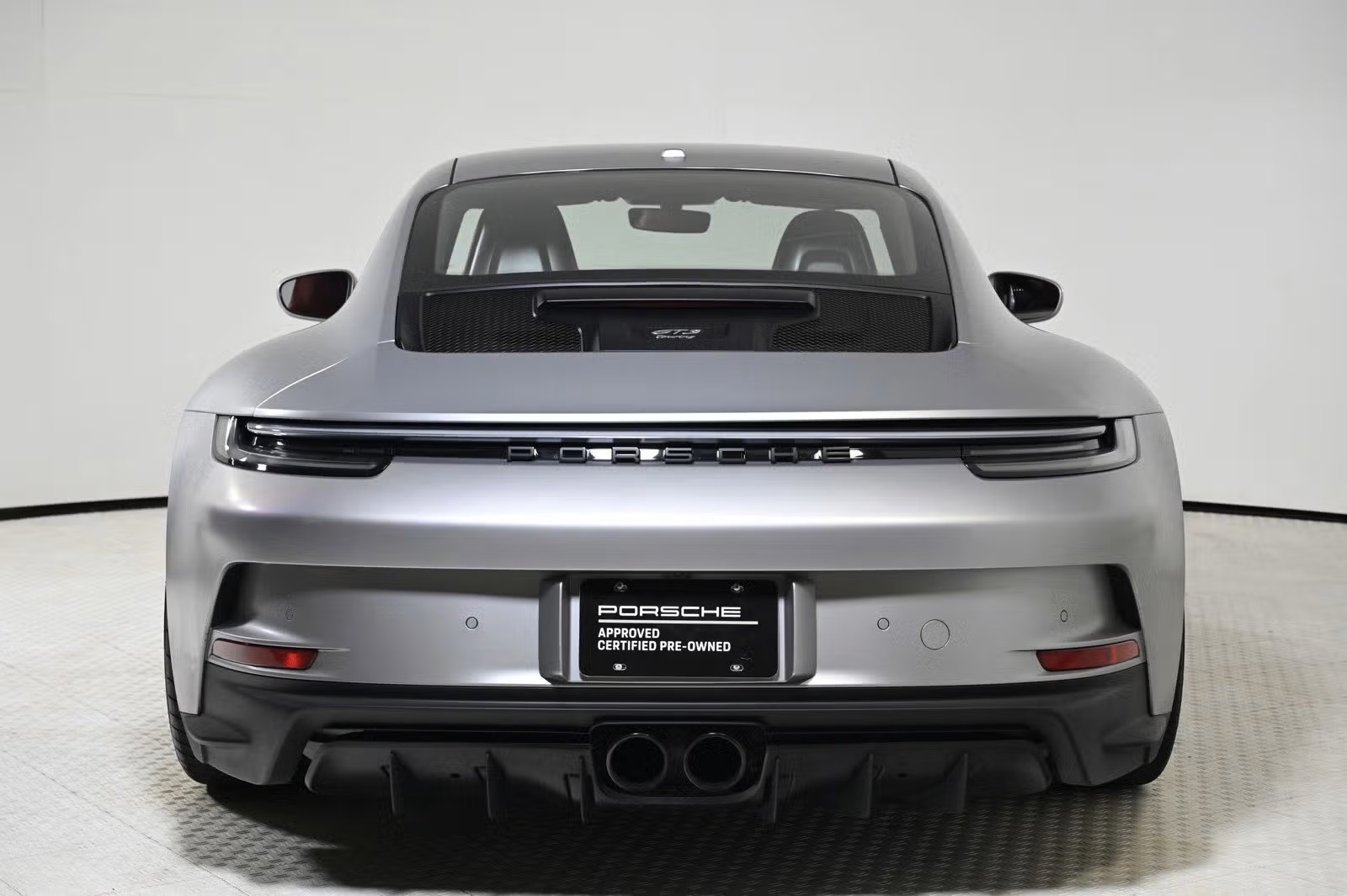 Rear view, straight on